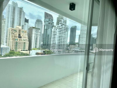 Regent on The Park 2, Bangkok, Thailand Regent on The Park 2, Bangkok, Thailand