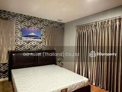 Mantana Kalapapruk – Wongwaen, Bangkok, Thailand Mantana Kalapapruk – Wongwaen, Bangkok, Thailand