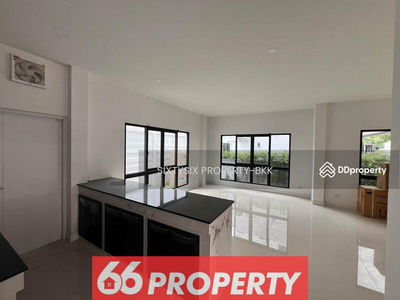 The City Ekkamai-Ladprao, Bangkok, Thailand The City Ekkamai-Ladprao, Bangkok, Thailand