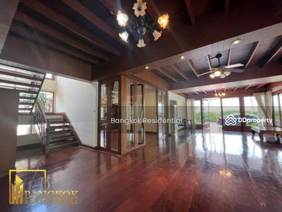 Single House in Compound, Bangkok, Thailand Single House in Compound, Bangkok, Thailand