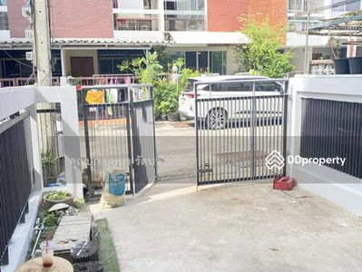 Location Lat Phrao 80, intersection 26, Mengjai, townhome for rent, 3 floors, City Townhome, 4 bedrooms, pets allowed, Bangkok., Thailand Location Lat Phrao 80, intersection 26, Mengjai, townhome for rent, 3 floors, City Townhome, 4 bedrooms, pets allowed, Bangkok., Thailand