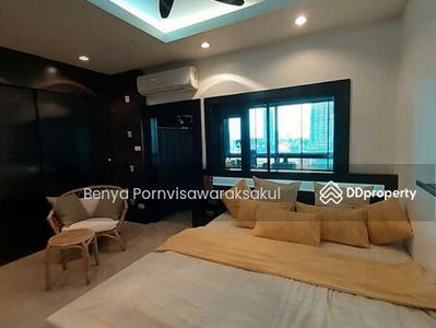 Country Complex Bangna, Bangkok, Thailand Country Complex Bangna, Bangkok, Thailand