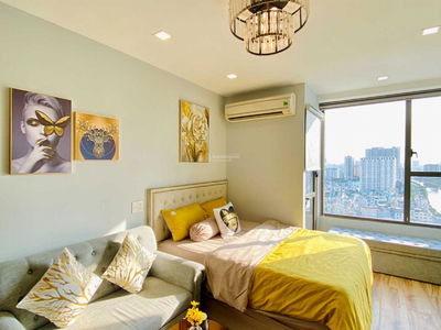 River Gate, Vietnam River Gate, Vietnam