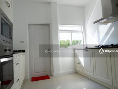 Grand Bangkok Boulevard Rama9, Bangkok, Thailand Grand Bangkok Boulevard Rama9, Bangkok, Thailand