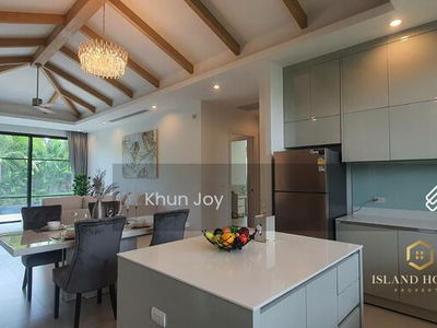 Spacious villa with private pool and large garden, Phuket, Thailand Spacious villa with private pool and large garden, Phuket, Thailand