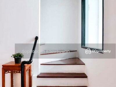 10110, Bangkok, Thailand 10110, Bangkok, Thailand