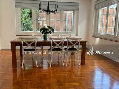 Townhouse, 400sqm, Quiet Street, Phrom Phong, Bangkok, Thailand Townhouse, 400sqm, Quiet Street, Phrom Phong, Bangkok, Thailand