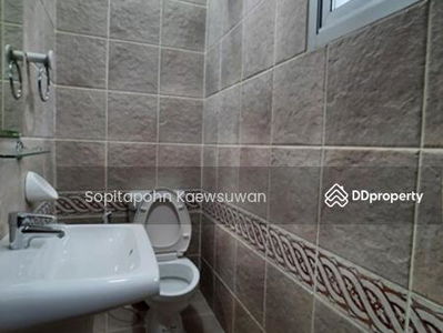 10110, Bangkok, Thailand 10110, Bangkok, Thailand