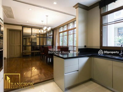 House in Compound, Bangkok, Thailand House in Compound, Bangkok, Thailand