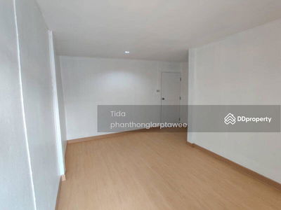 Townhouse Prasertmanukit, Bangkok, Thailand Townhouse Prasertmanukit, Bangkok, Thailand