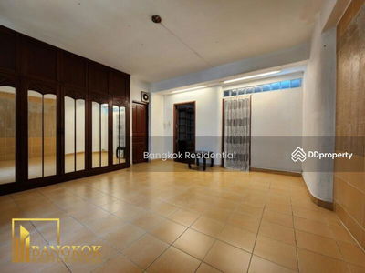 Townhouse, Bangkok, Thailand Townhouse, Bangkok, Thailand