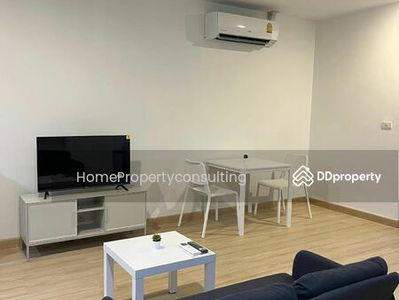 St. Louis Grand Terrace, Bangkok, Thailand St. Louis Grand Terrace, Bangkok, Thailand