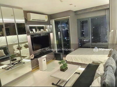 Rhythm Sukhumvit 36-38, Bangkok, Thailand Rhythm Sukhumvit 36-38, Bangkok, Thailand