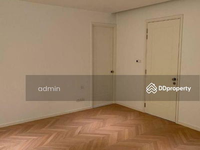 Four Seasons Private Residences, Bangkok, Thailand Four Seasons Private Residences, Bangkok, Thailand