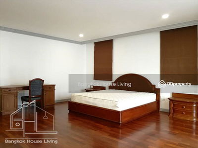 Govind Tower, Bangkok, Thailand Govind Tower, Bangkok, Thailand