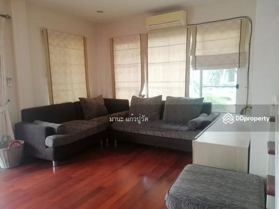 Nantawan, Samut Prakan, Thailand Nantawan, Samut Prakan, Thailand