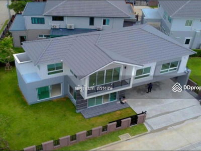 Laddarom Tiwanon, Pathum Thani, Thailand Laddarom Tiwanon, Pathum Thani, Thailand