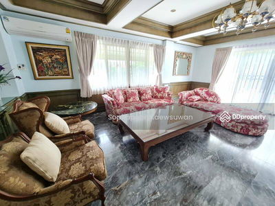 10110, Bangkok, Thailand 10110, Bangkok, Thailand