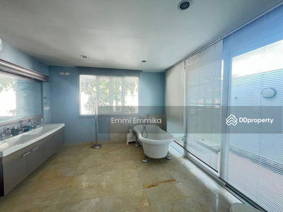 Laddarom Elegance Kaset-Nawamin, Bangkok, Thailand Laddarom Elegance Kaset-Nawamin, Bangkok, Thailand