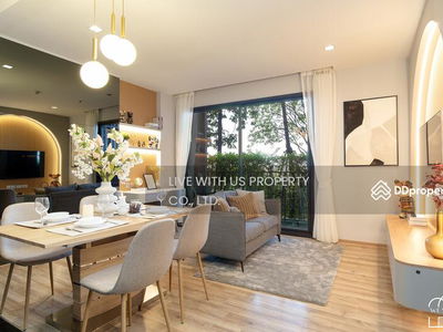 The Line Jatujak-Mochit, Bangkok, Thailand The Line Jatujak-Mochit, Bangkok, Thailand