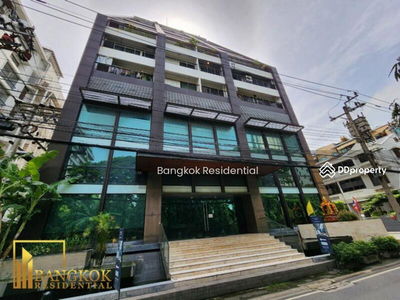 Renova Residence Chidlom condominium, Bangkok, Thailand Renova Residence Chidlom condominium, Bangkok, Thailand