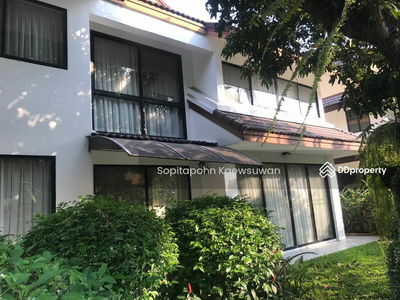 10110, Bangkok, Thailand 10110, Bangkok, Thailand