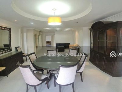 Fifty Fifth Tower, Bangkok, Thailand Fifty Fifth Tower, Bangkok, Thailand