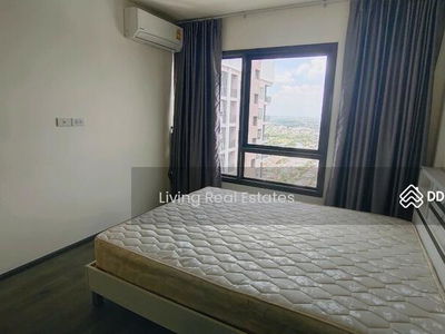 Rich Park @ Triple Station, Bangkok, Thailand Rich Park @ Triple Station, Bangkok, Thailand