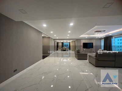 Ideal 24, Bangkok, Thailand Ideal 24, Bangkok, Thailand