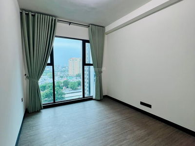 De La Sol, Vietnam De La Sol, Vietnam