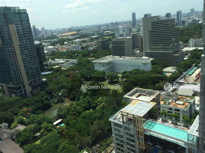 Urbana Langsuan, Bangkok, Thailand Urbana Langsuan, Bangkok, Thailand