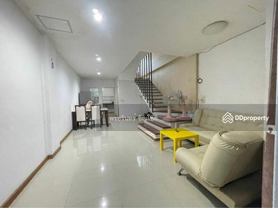 Townhome Chaengwattana, Nonthaburi, Thailand Townhome Chaengwattana, Nonthaburi, Thailand