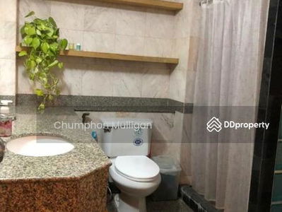 Asoke Place, Bangkok, Thailand Asoke Place, Bangkok, Thailand