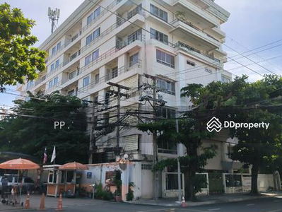 East Bank Residence Sriyan, Bangkok, Thailand East Bank Residence Sriyan, Bangkok, Thailand