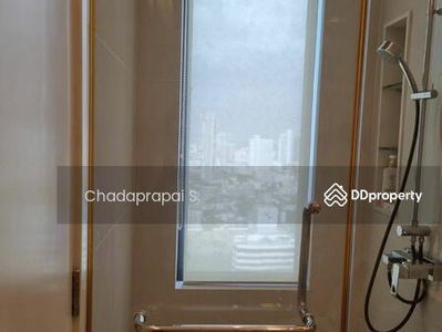 EQUINOX Paholyothin-Viphavadee, Bangkok, Thailand EQUINOX Paholyothin-Viphavadee, Bangkok, Thailand