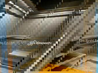 Sindhorn Residence, Bangkok, Thailand Sindhorn Residence, Bangkok, Thailand