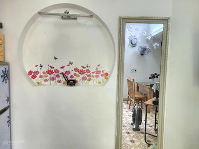 Le Quy Don Street, Vietnam  Le Quy Don Street, Vietnam