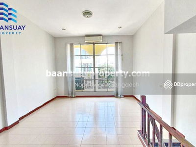 For rent, 3-story townhome, Srinakarin Road, near Thanya Park Mall, Srinakarin, Bangkok., Thailand For rent, 3-story townhome, Srinakarin Road, near Thanya Park Mall, Srinakarin, Bangkok., Thailand