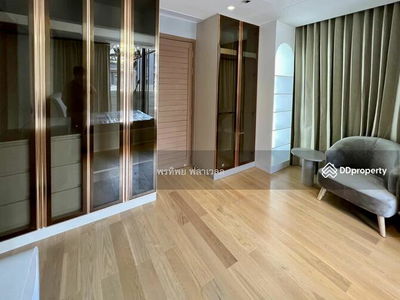 Luxury pool villa, Bangkok, Thailand Luxury pool villa, Bangkok, Thailand