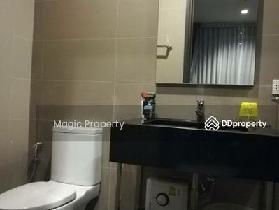 Edge Sukhumvit 23, Bangkok, Thailand Edge Sukhumvit 23, Bangkok, Thailand