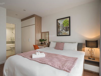 Golden West, Vietnam Golden West, Vietnam