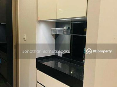 The Room Sathorn-St.Louis, Bangkok, Thailand The Room Sathorn-St.Louis, Bangkok, Thailand