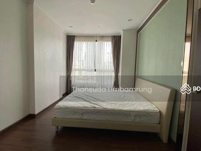 Supalai Elite Sathorn-Suanplu, Bangkok, Thailand Supalai Elite Sathorn-Suanplu, Bangkok, Thailand