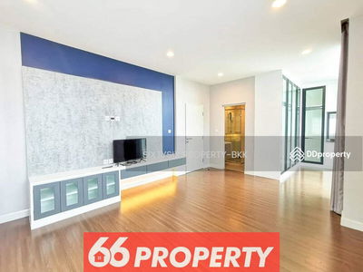 Setthasiri Pattanakarn, Bangkok, Thailand Setthasiri Pattanakarn, Bangkok, Thailand