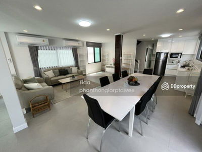 House Phahonyothin 9, Bangkok, Thailand House Phahonyothin 9, Bangkok, Thailand