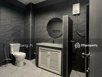 Townhouse for rent, 4 floors, Sukhumvit 55, Thonglor, Bangkok., Thailand Townhouse for rent, 4 floors, Sukhumvit 55, Thonglor, Bangkok., Thailand