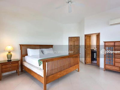 Large 4-Br Villa close to Cape Panwa, Phuket., Thailand Large 4-Br Villa close to Cape Panwa, Phuket., Thailand