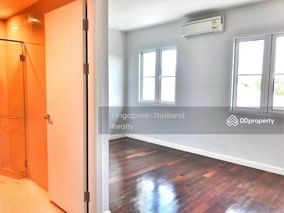 Townhouse Asoke, Bangkok, Thailand Townhouse Asoke, Bangkok, Thailand