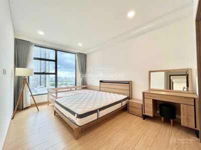 Sunwah Pearl, Vietnam Sunwah Pearl, Vietnam