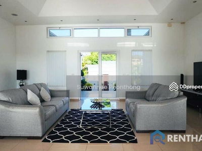 Perfect house for rent with sunset view, Pattaya, Thailand Perfect house for rent with sunset view, Pattaya, Thailand